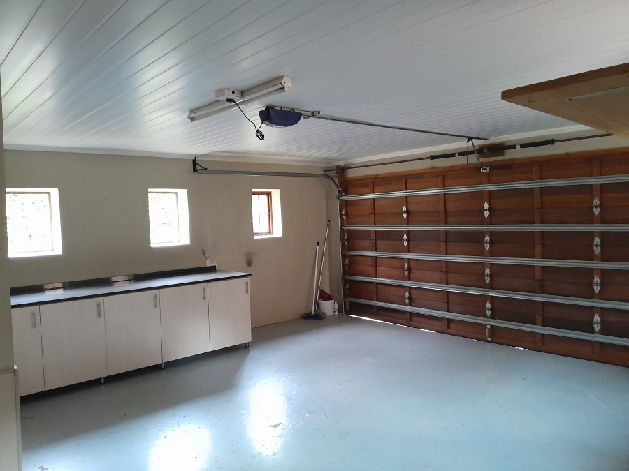 3 Bedroom Property for Sale in Waterval East North West